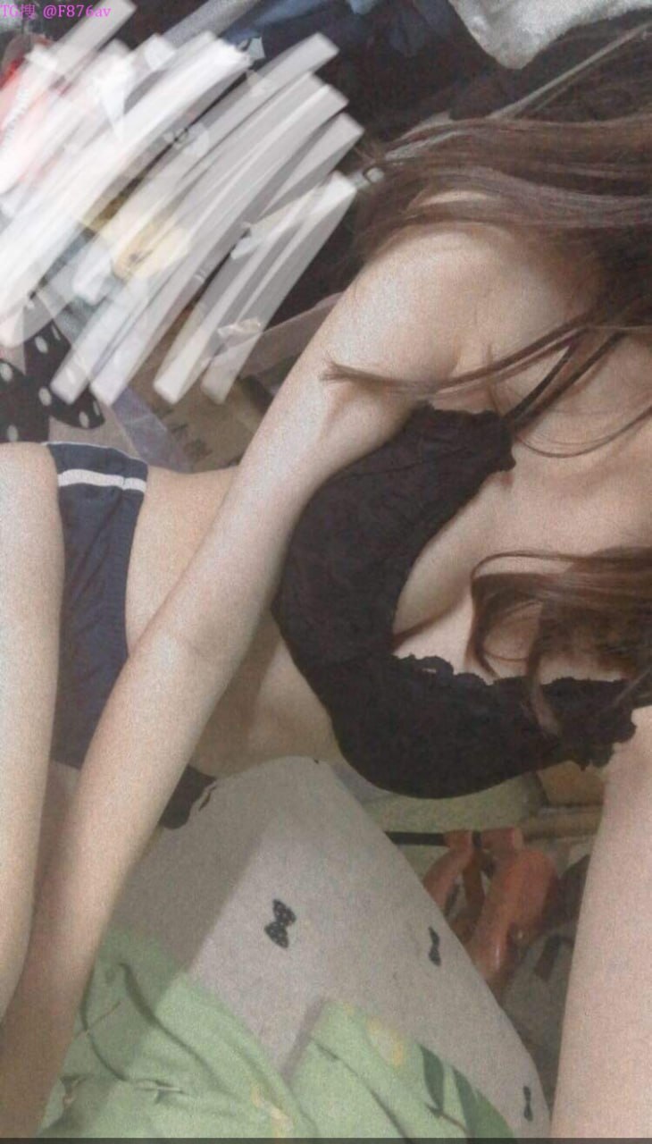 Đi mua cơm mà em lại tặng thêm sò lông tươi rói